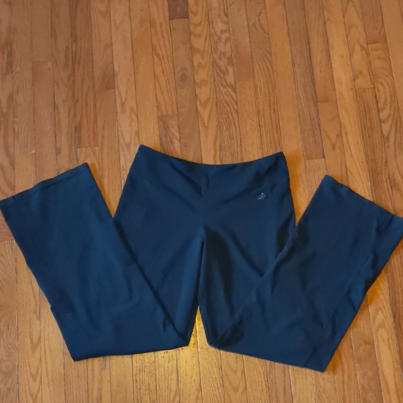 adidas Pants - Adidas Loose Fit leggings Size Large L